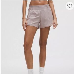Hotty Hot High-Rise Lined Short 4" - Mauve Grey